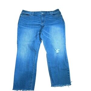 St John's Bay Women's Skinny Leg 5 Pocket Distressed Jeans Blue Size 18. No Hem